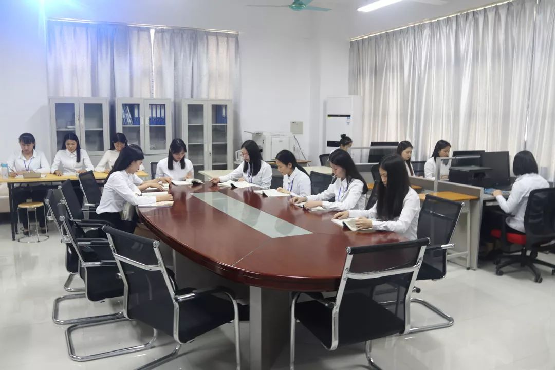 學(xué)在省電商丨不負(fù)最美校園，不負(fù)青春時(shí)光