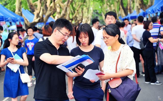 男孩學(xué)什么專業(yè)前景好-1 男孩學(xué)什么專業(yè)前景好-廣東技校排名網(wǎng)